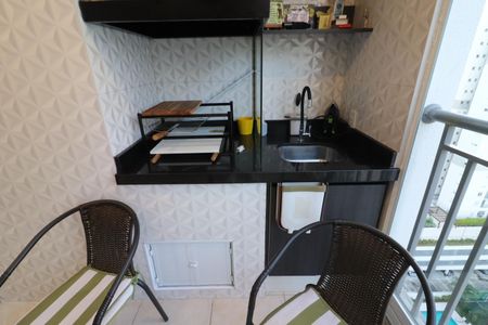 Apartamento à venda com 83m², 2 quartos e 2 vagasVaranda gourmet