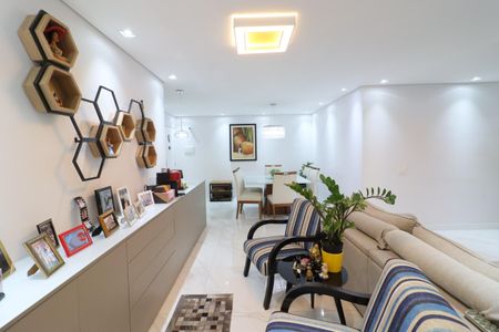 Apartamento à venda com 83m², 2 quartos e 2 vagasSala