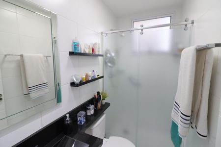 Apartamento à venda com 83m², 2 quartos e 2 vagasBanheiro da Suíte 1