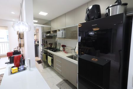 Apartamento à venda com 83m², 2 quartos e 2 vagasCozinha e Área de Serviço