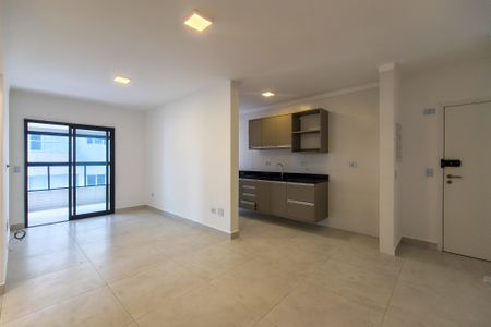 Sala de apartamento para alugar com 2 quartos, 69m² em Maracanã, Praia Grande