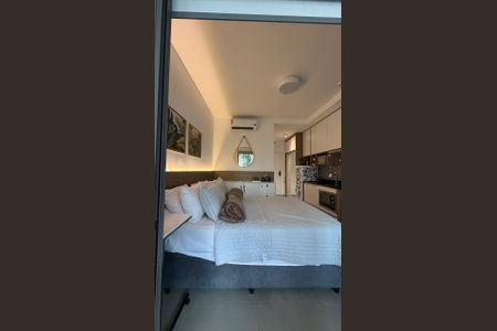 Apartamento à venda com 30m², 1 quarto e sem vagaSala / Quarto