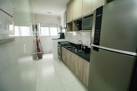 Apartamento para alugar com 83m², 2 quartos e 1 vaga Apartamento para alugar com 83m², 2 quartos e 1 vagaCozinha