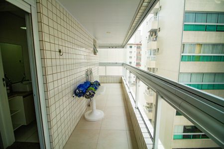 Apartamento para alugar com 83m², 2 quartos e 1 vaga
