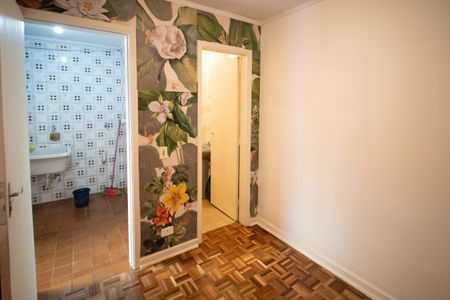 Casa à venda com 150m², 4 quartos e 2 vagas Casa à venda com 150m², 4 quartos e 2 vagasEdícula