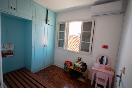 Casa à venda com 150m², 4 quartos e 2 vagas Casa à venda com 150m², 4 quartos e 2 vagasQuarto 3