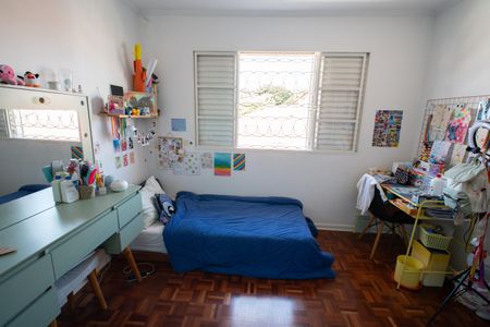Casa à venda com 150m², 4 quartos e 2 vagas Casa à venda com 150m², 4 quartos e 2 vagasQuarto 2
