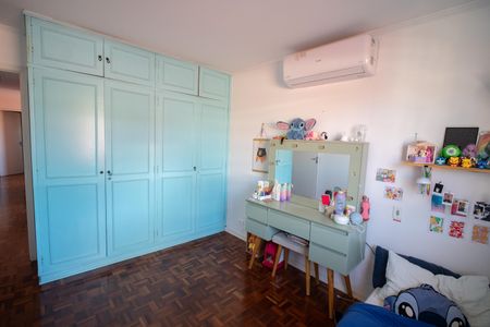 Casa à venda com 150m², 4 quartos e 2 vagas Casa à venda com 150m², 4 quartos e 2 vagasQuarto 2
