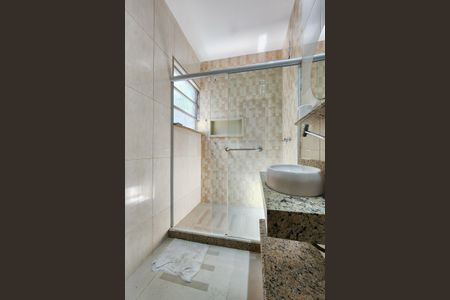 Apartamento para alugar com 65m², 2 quartos e sem vaga Apartamento para alugar com 65m², 2 quartos e sem vagaBanheiro