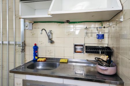 Apartamento para alugar com 65m², 2 quartos e sem vaga Apartamento para alugar com 65m², 2 quartos e sem vagaCozinha de Serviço