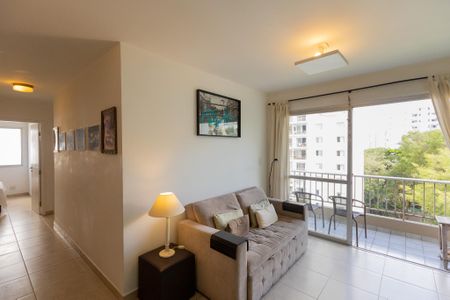 Sala  de apartamento à venda com 3 quartos, 82m² em Vila Campo Grande, São Paulo