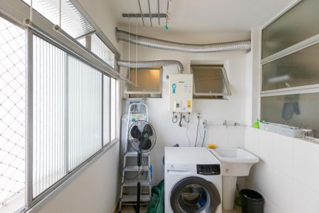 Apartamento à venda com 82m², 3 quartos e 1 vagaÁrea de Serviço