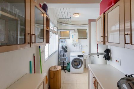 Apartamento à venda com 82m², 3 quartos e 1 vagaÁrea de Serviço