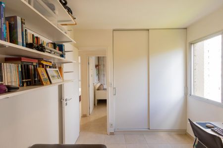 Apartamento à venda com 82m², 3 quartos e 1 vagaQuarto 2