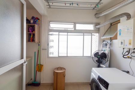 Apartamento à venda com 82m², 3 quartos e 1 vagaÁrea de Serviço
