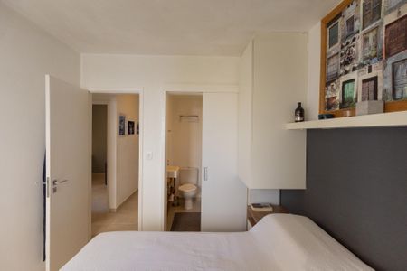 Apartamento à venda com 82m², 3 quartos e 1 vagaQuarto 1 - Suíte 1