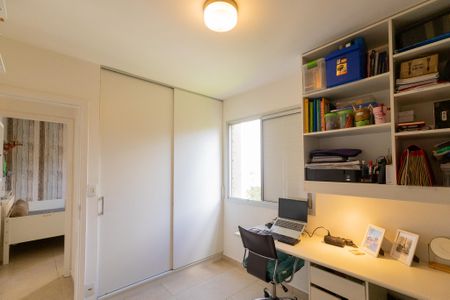 Apartamento à venda com 82m², 3 quartos e 1 vagaQuarto 2