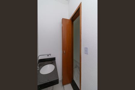 Casa à venda com 132m², 3 quartos e 2 vagas Casa à venda com 132m², 3 quartos e 2 vagasLavabo