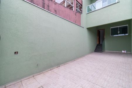Casa à venda com 132m², 3 quartos e 2 vagas Casa à venda com 132m², 3 quartos e 2 vagasGaragem