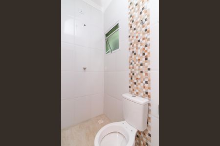 Casa à venda com 132m², 3 quartos e 2 vagas Casa à venda com 132m², 3 quartos e 2 vagasBanheiro