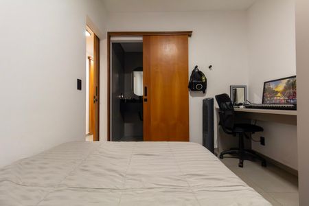 Apartamento à venda com 88m², 3 quartos e 2 vagasQuarto 1