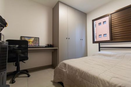 Apartamento à venda com 88m², 3 quartos e 2 vagasQuarto 1