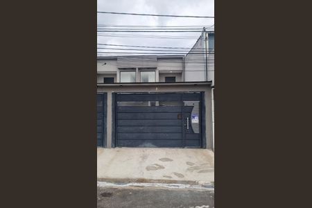 Casa para alugar com 110m², 3 quartos e 4 vagasFachada