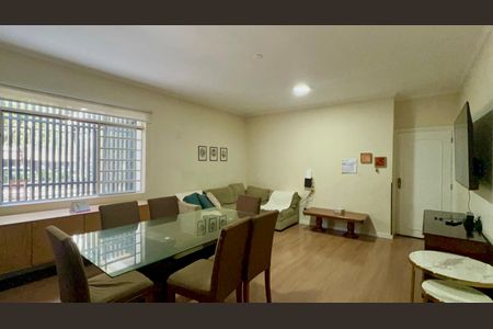 Apartamento à venda com 145m², 3 quartos e 1 vagaSala