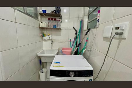 Apartamento à venda com 145m², 3 quartos e 1 vagaÁrea de Serviço