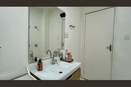 Apartamento à venda com 145m², 3 quartos e 1 vagaBanheiro da Suíte