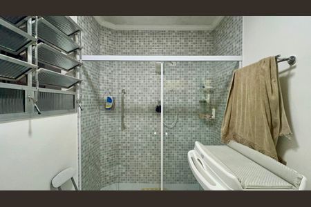 Apartamento à venda com 145m², 3 quartos e 1 vagaBanheiro da Suíte