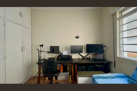 Apartamento à venda com 145m², 3 quartos e 1 vagaQuarto 2
