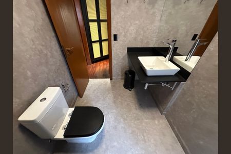 Apartamento para alugar com 300m², 4 quartos e 3 vagasBanheiro Social