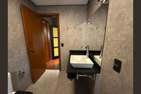 Apartamento para alugar com 300m², 4 quartos e 3 vagasBanheiro Social