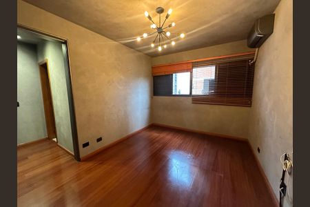 Apartamento para alugar com 300m², 4 quartos e 3 vagasSuíte 1