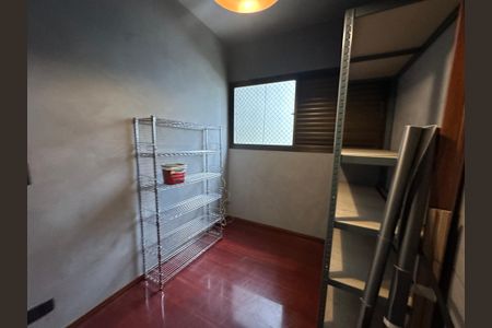 Apartamento para alugar com 300m², 4 quartos e 3 vagasQuarto de Serviço
