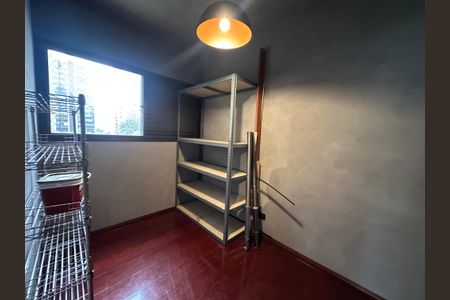 Apartamento para alugar com 300m², 4 quartos e 3 vagasQuarto de Serviço