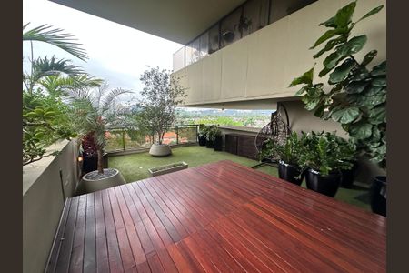 Varanda de apartamento para alugar com 4 quartos, 300m² em Alphaville Industrial, Barueri