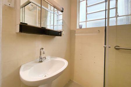 Apartamento para alugar com 130m², 3 quartos e 1 vaga