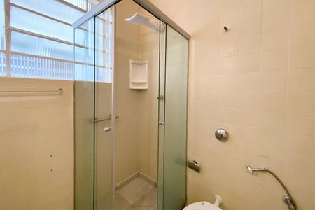 Apartamento para alugar com 130m², 3 quartos e 1 vaga