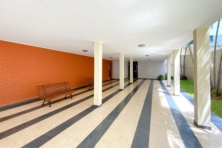 Apartamento para alugar com 130m², 3 quartos e 1 vaga