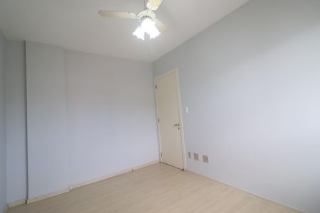Apartamento à venda com 110m², 3 quartos e 2 vagasQuarto 01
