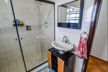 Casa à venda com 212m², 3 quartos e 2 vagasBanheiro Corredor