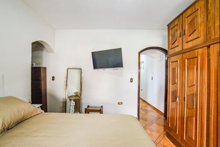 Casa à venda com 212m², 3 quartos e 2 vagasQuarto Suíte