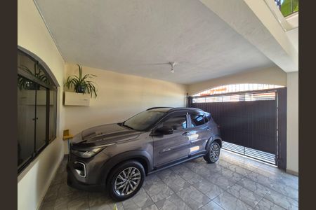 Casa à venda com 212m², 3 quartos e 2 vagasGaragem