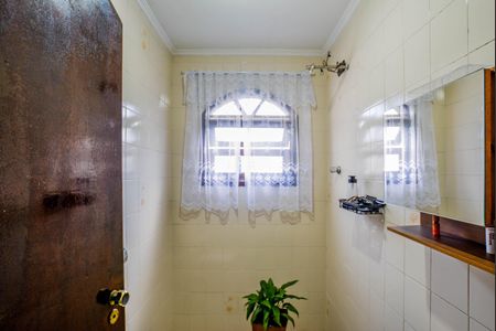 Casa à venda com 212m², 3 quartos e 2 vagasBanheiro Social