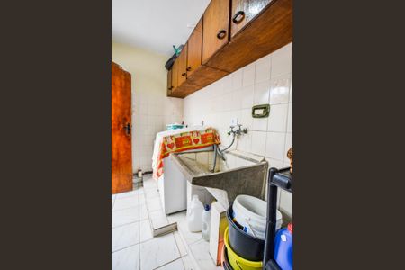 Casa à venda com 212m², 3 quartos e 2 vagasÁrea de Serviço