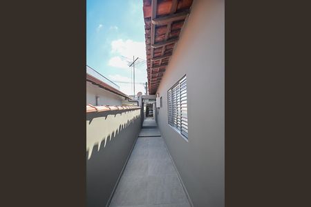 Corredor de casa à venda com 2 quartos, 126m² em Vila Goncalves, São Bernardo do Campo