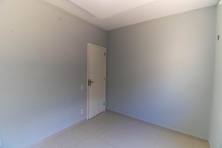 Casa de condomínio à venda com 70m², 2 quartos e 2 vagas Casa de condomínio à venda com 70m², 2 quartos e 2 vagasQuarto