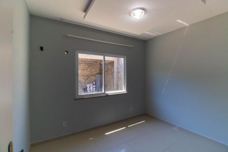 Quarto de casa de condomínio à venda com 2 quartos, 70m² em Várzea das Moças, Niterói